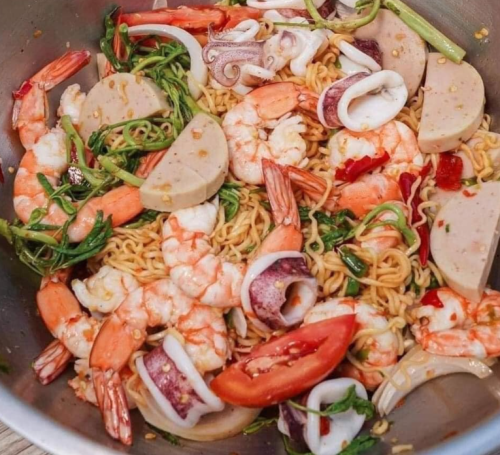 Mì Thái Trộn Hải Sản